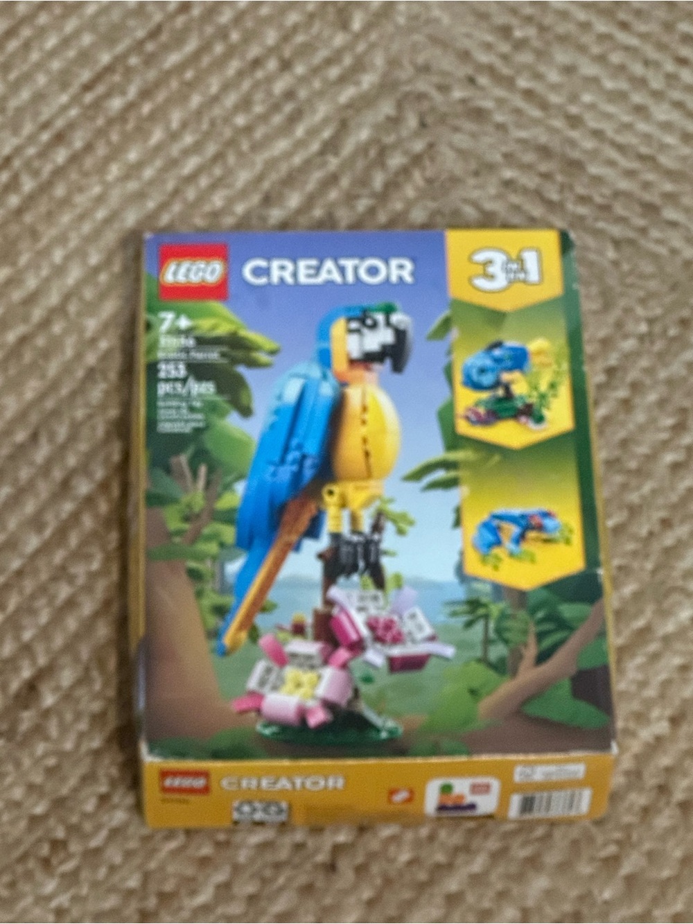 LEGO Creator Parrot Building Set — Blue, Yellow, Pink